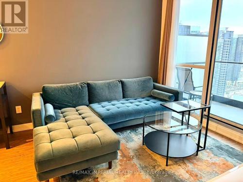 PH07 - 33 SINGER COURT , Toronto, Ontario M2K 0B4 5