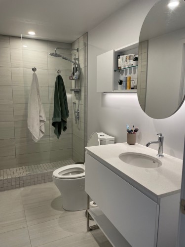 Salle de bains - 914-2320 Rue Tupper, Montréal (Ville-Marie), QC 