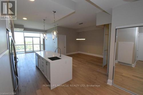 812 - 7711 GREEN VISTA GATE , Niagara Falls, Ontario L2G 0Y9 4