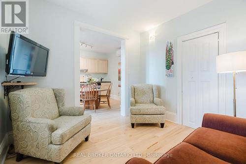 33 Argyle Avenue, Ottawa, ON 