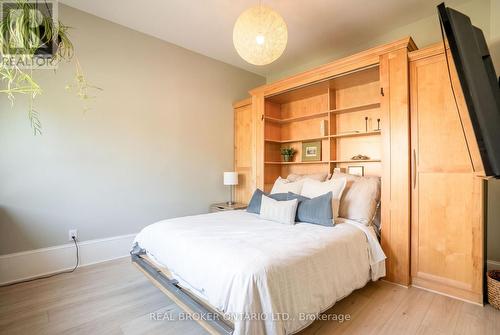 33 Argyle Avenue, Ottawa, ON 