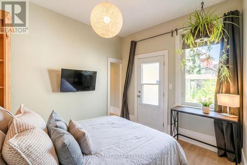 33 Argyle Avenue, Ottawa, ON 