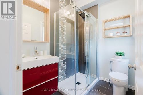33 Argyle Avenue, Ottawa, ON 