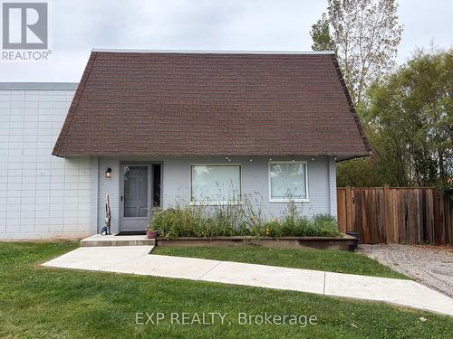 4630 DURHAM ROAD , Lincoln (Beamsville), Ontario L3J 1R2 1