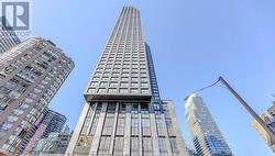 3708 - 8 WELLESLEY STREET W Toronto, ON M4Y 0J5