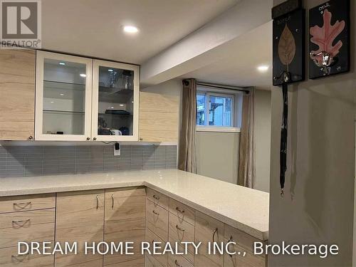 LOWER - 43 RODNEY STREET , Collingwood, Ontario L9Y 1C9 5