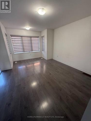 69 BENHURST CRESCENT , Brampton, Ontario L7A 5A5 3