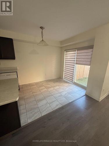 69 BENHURST CRESCENT , Brampton, Ontario L7A 5A5 4