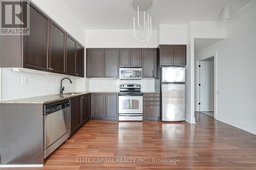 709 - 777 STEELES AVENUE W , Toronto, Ontario M2R 3Y4 2