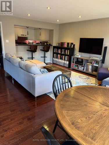 UPPER #1 - 2728 BUR OAK AVENUE , Markham, Ontario L6B 1K5 2