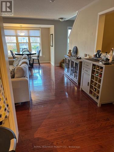 UPPER #1 - 2728 BUR OAK AVENUE , Markham, Ontario L6B 1K5 5