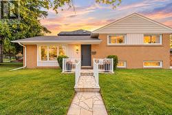 1 LAGOS ROAD Toronto, ON M9W 4E3