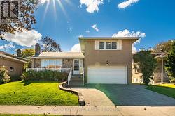 203 CASSANDRA BOULEVARD Toronto, ON M3A 1T5