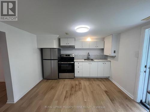 LOWER - 44 LAURIS AVENUE E , Cambridge, Ontario N1R 5L4 5