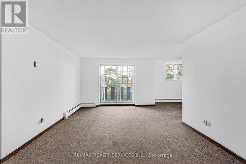 206 - 4218 PORTAGE ROAD , Niagara Falls, Ontario L2E 6A4 2