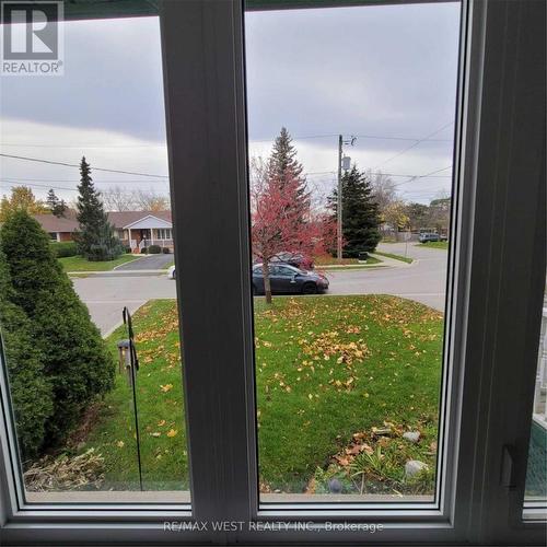 245 KINGSLEIGH COURT , Milton, Ontario L9T 1X6 3