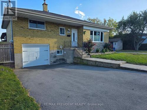(UPPER) - 2280 MOUNTAINSIDE DRIVE , Burlington, Ontario L7P 1B7 2
