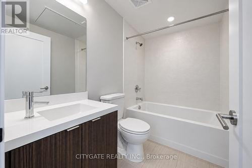 2003 - 10 YORK STREET , Toronto, Ontario M5J 0E1 4