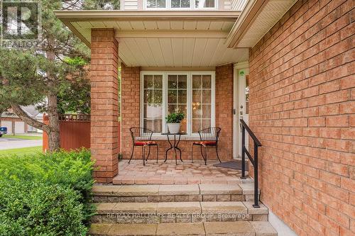 62 WITTINGHAM DRIVE , Ottawa, Ontario K2G 6H5 3