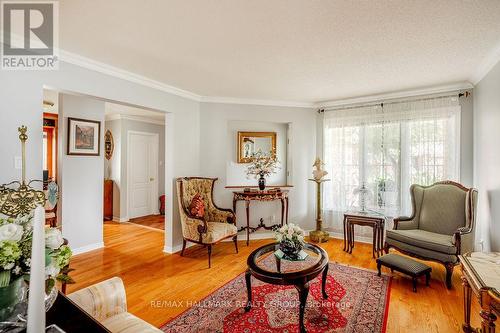62 WITTINGHAM DRIVE , Ottawa, Ontario K2G 6H5 5