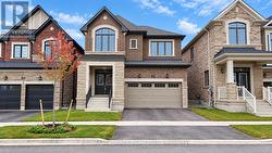 82 GRETZKY AVENUE  Barrie, ON L9J 0Y7