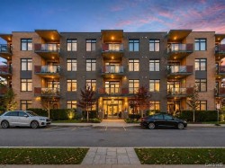 102-104-3950 Rue Claude-Henri-Grignon Montréal (Saint-Laurent), QC H4R 0B5