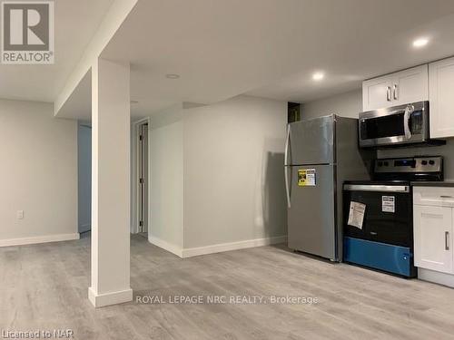 BASEMENT - 448 GRANTHAM AVENUE , St. Catharines (Bunting/Linwell), Ontario L2M 3J3 4