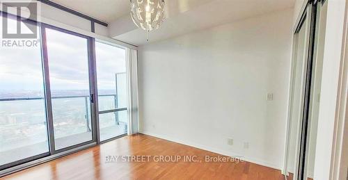 3602 - 832 BAY STREET W , Toronto, Ontario M5S 1Z6 5