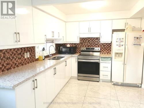 MASTER BEDROOM - 25 PICOLA COURT , Toronto, Ontario M2H 2N2
