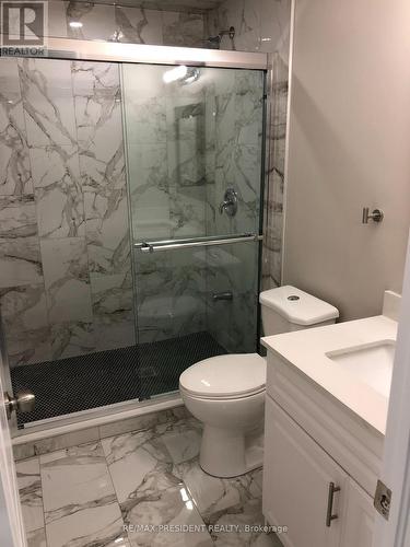 76 SAINT GRACE COURT , Brampton, Ontario L6P 3B9 4