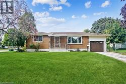 1 ROBROY Court Unit# UPPER UNIT Brantford, ON N3R 3E2