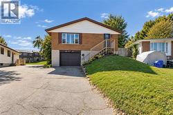 135 CEDARHILL Crescent  Kitchener, ON N2E 1R3