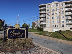 206 53 Bedros Lane  Halifax, NS B3M 4X4