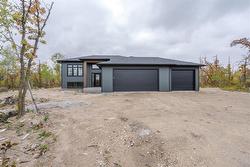 108 Fuller Road  East Selkirk, MB R0E 0M0