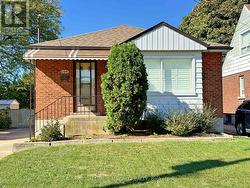 184 EAST 35TH STREET  Hamilton, ON L8V 3Y2