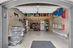 Garage - 
