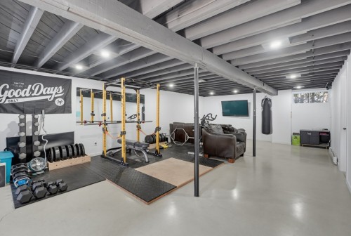 Salle familiale - 8 Rue De Napierville, Cantley, QC 