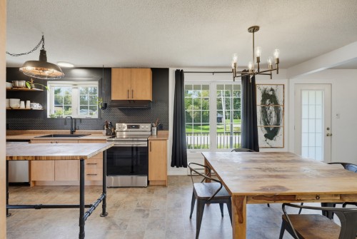 Salle à manger - 8 Rue De Napierville, Cantley, QC 