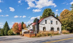 2053 Ch. de Ste-Lucie  Sainte-Lucie-Des-Laurentides, QC J0T 2J0