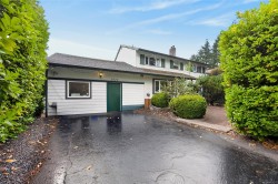 2025 Forest Dr Nanaimo, BC V9S 2R6