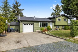 107 Moss Ave Parksville, BC V9P 1L5