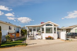 313-415 Commonwealth Road Kelowna, BC V4V 1P4