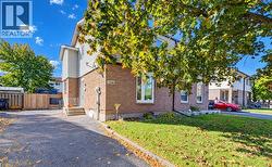 136 SEKURA Crescent  Cambridge, ON N1R 7E9