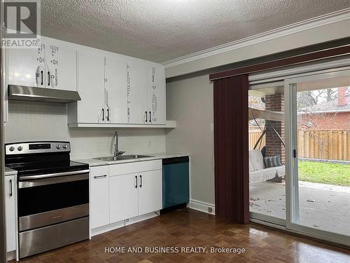 LOWER - 1648 SUNNYCOVE DRIVE , Mississauga, Ontario L4X 1B7 5