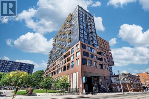 626 - 270 DUFFERIN STREET , Toronto, Ontario M6K 0H8 2