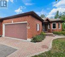 63 BUNTING LANE  Ottawa, ON K2M 2P5