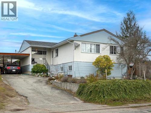 6957 CROFTON STREET  Powell River, BC V8A 1W8