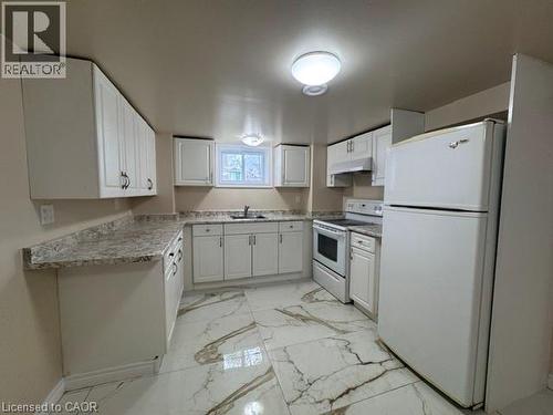 614 FENNELL Avenue E Unit# Lower , Hamilton, Ontario L8V 1T4 2