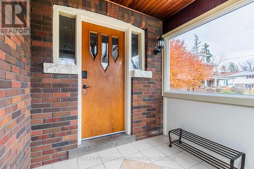 60 LAKE AVENUE DRIVE , Hamilton, Ontario L8G 3N3 2