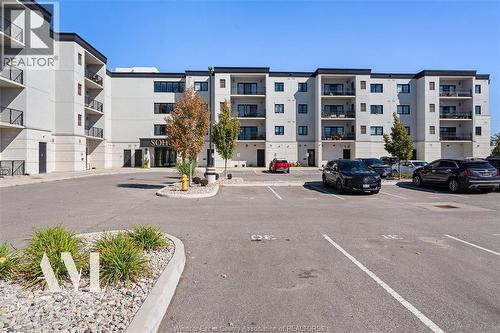 3817 HOWARD Unit# 309 , Windsor, Ontario N9E 0B5 2
